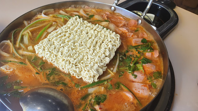 Comentarii opinii despre 153포인츠부대찌개 본점