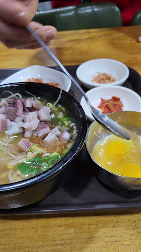 Opinii despre 운암콩나물국밥 în 전주시 - 외식업