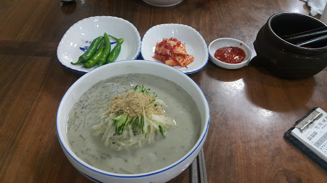 Opinii despre 기차여행 în 김해시 - 외식업