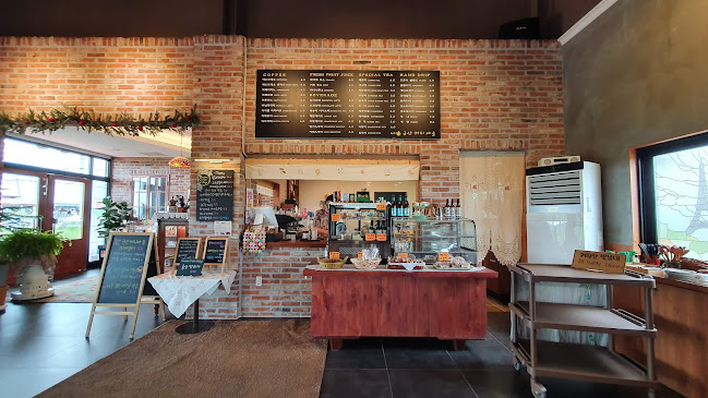 Comentarii opinii despre 군산커피마을