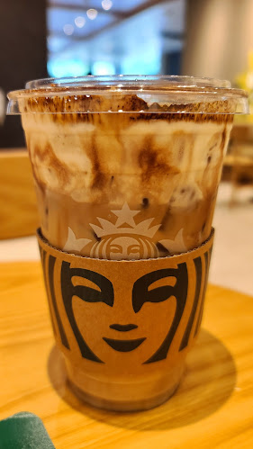 Comentarii opinii despre 스타벅스 구리장자호수점