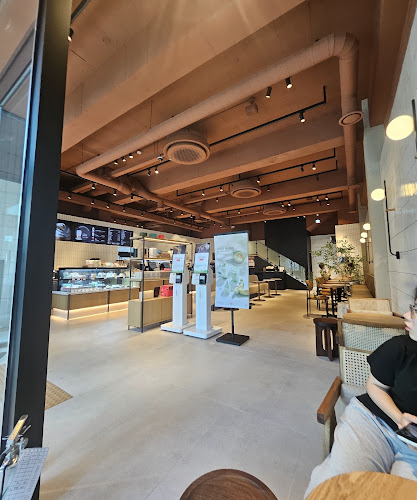 폴바셋 - 외식업