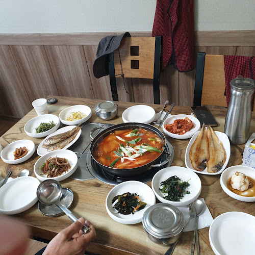 Opinii despre 궁전갈치찜 în 군산시 - 외식업