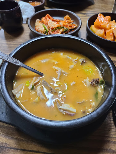 Comentarii opinii despre 양주골전통순대국