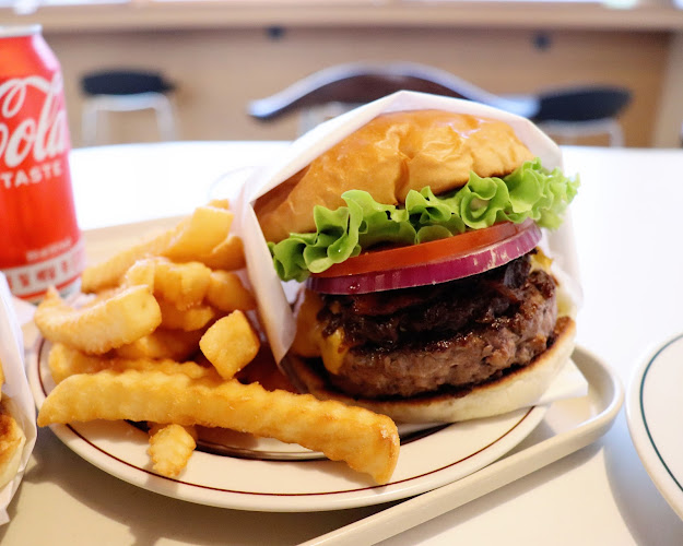 Opinii despre 릭버거 lik burger în 경주시 - 외식업