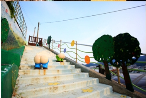 Opinii despre 인서피랑 în 통영시 - 외식업