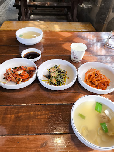 몽촌토성보리밥손칼국수 - 외식업