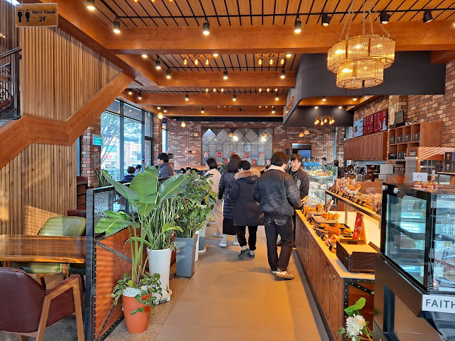 Comentarii opinii despre 롤링핀 이천점