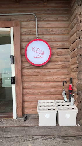 카페 우디 - 외식업