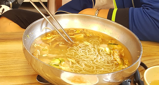 Opinii despre 교동면옥 경산점 în 경산시 - 외식업