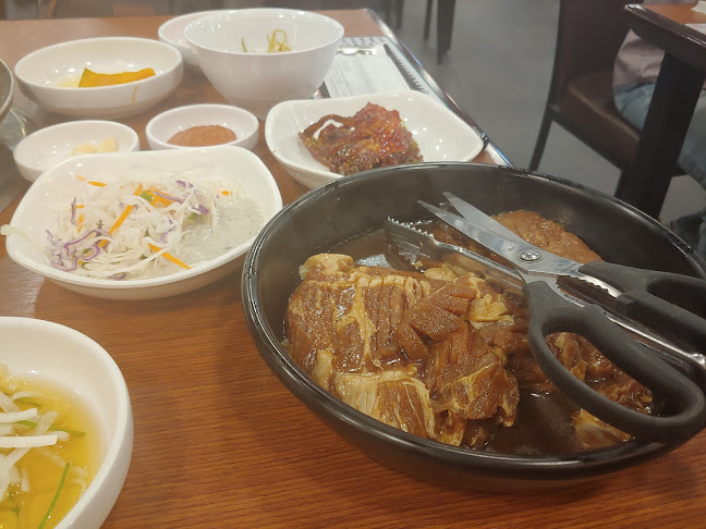 Comentarii opinii despre 백년식당서서갈비