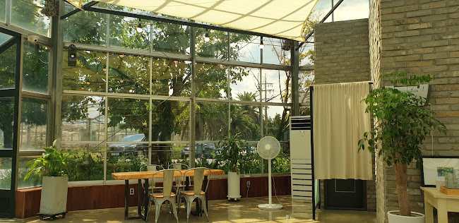 벳내린 Cafe Vetnerin - 외식업