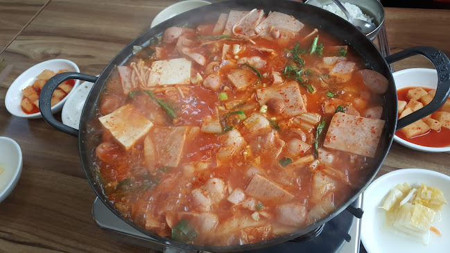 훈이네식당 - 외식업