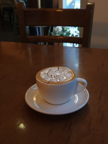 Opinii despre 산토리니 în 경산시 - 외식업