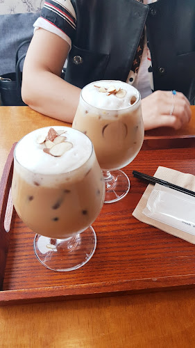 Opinii despre 경성코페 양산홍룡사점 în 양산시 - 외식업