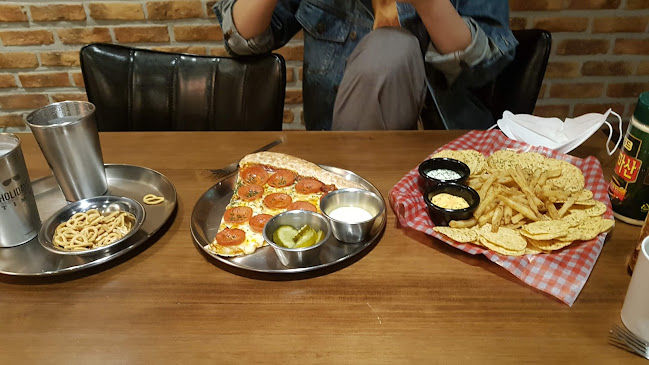 Opinii despre 레옹 Leon în 원주시 - 외식업