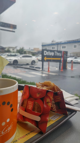 Comentarii opinii despre 맥도날드 충남아산DT점