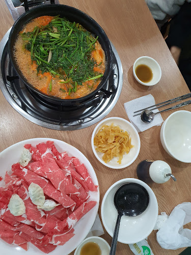 Comentarii opinii despre 등촌샤브칼국수 목포점