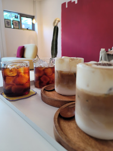 창원커피래빗홀 - 창원시