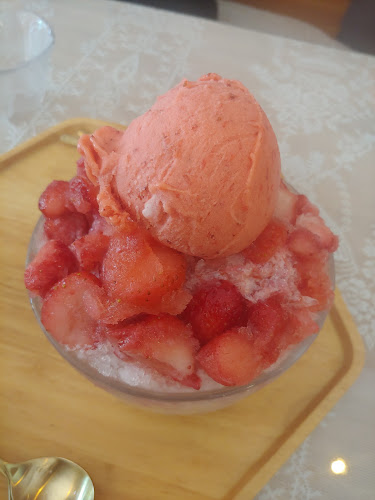 Opinii despre 카페, 뜰 906 în 제천시 - 외식업