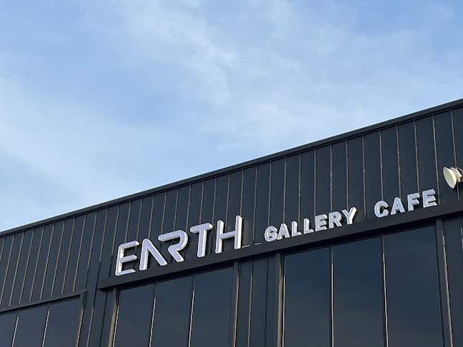 얼쓰갤러리카페 EARTH GALLERY CAFE - 이천시