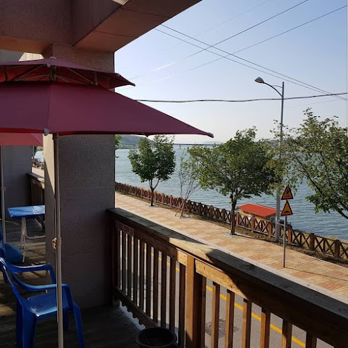 Opinii despre 청심정 în 여주 - 외식업