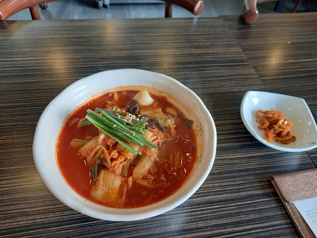 짬뽕지존 Chinese restaurant