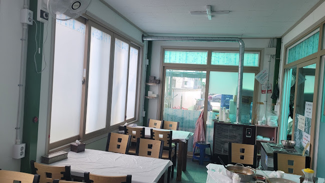 Opinii despre 부명칼국수 în 삼척시 - 외식업