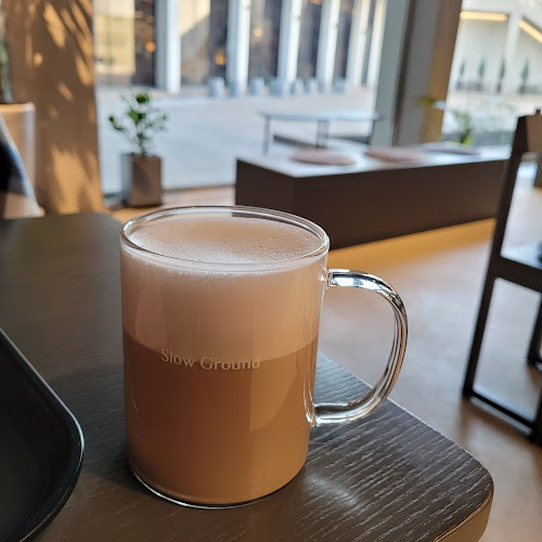 Comentarii opinii despre 슬로우 그라운드