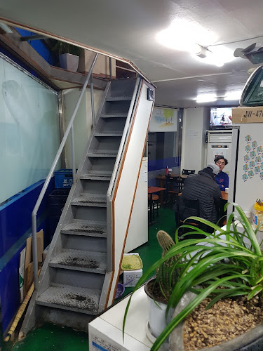 Comentarii opinii despre 싱싱수산