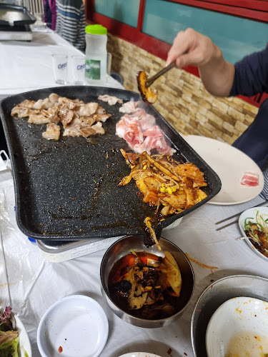금강산돌구이 - 외식업