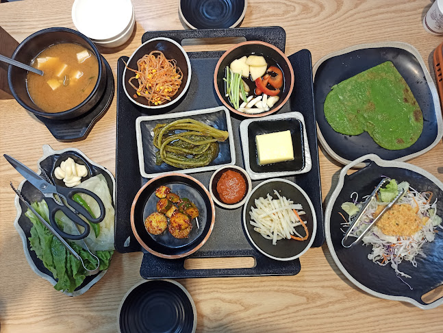 Comentarii opinii despre 영애씨 순천아랫장석쇠불고기