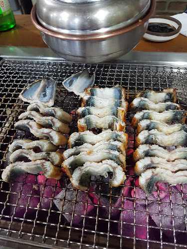 Comentarii opinii despre 통일로장어촌