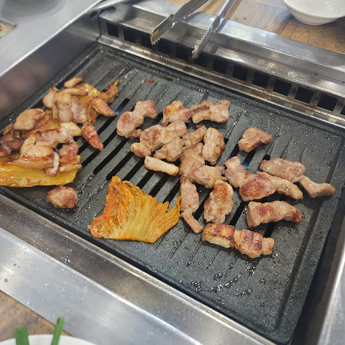 Opinii despre 점봉정육점식당 în 여주시 - 외식업