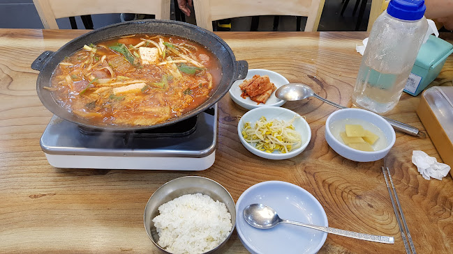 Opinii despre 의정부명물부대찌개 본점 în 의정부시 - 외식업