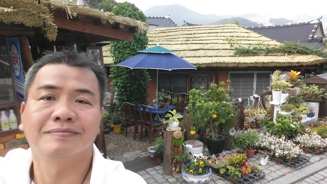 가마솥고추통닭 - 외식업