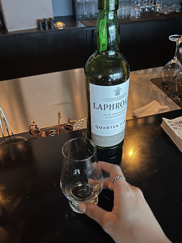 Opinii despre 노위스키 în 제주시 - 외식업