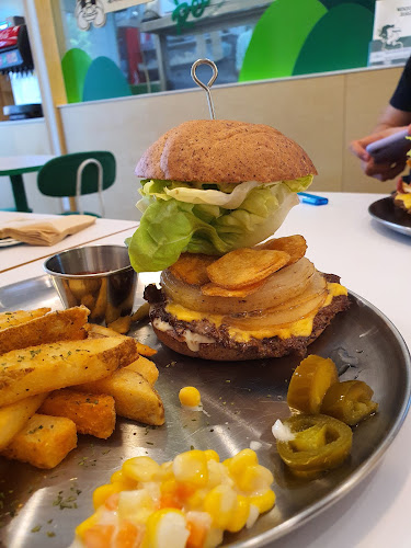 Opinii despre 목동버거 în 부천시 - 외식업