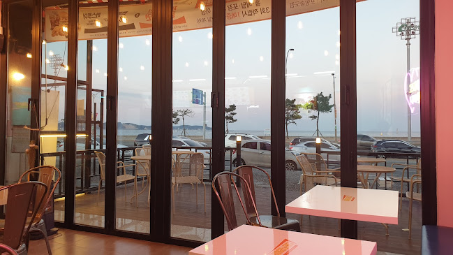 버거앤프라이즈 포항송도비치점