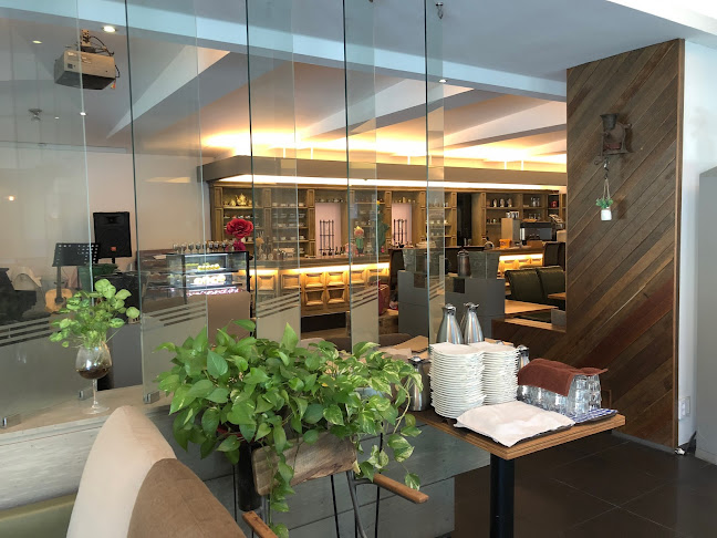 폴인 커피 - 외식업