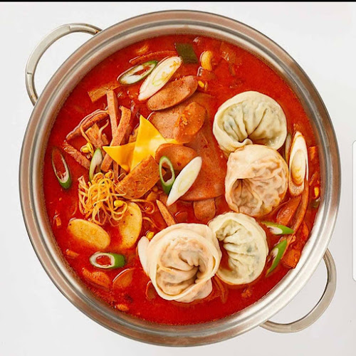 Comentarii opinii despre 명랑부대찌개 권선점