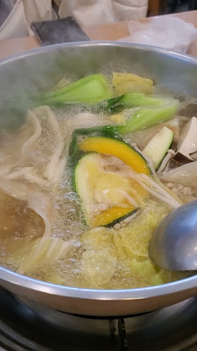 Opinii despre 개성손만두 수원월드컵점 în 수원시 - 외식업