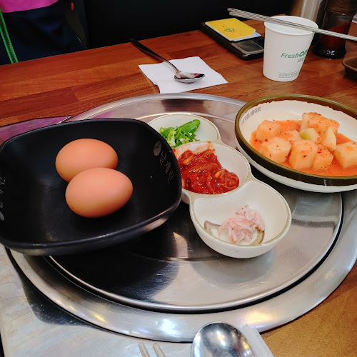 Comentarii opinii despre 운암콩나물국밥