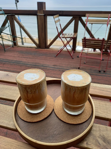 Opinii despre 카페 우디 în 속초시 - 외식업