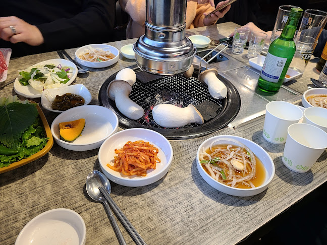 나주명품한우정육식당 - 외식업