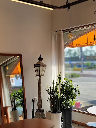 도너츠윤양주점 - 외식업