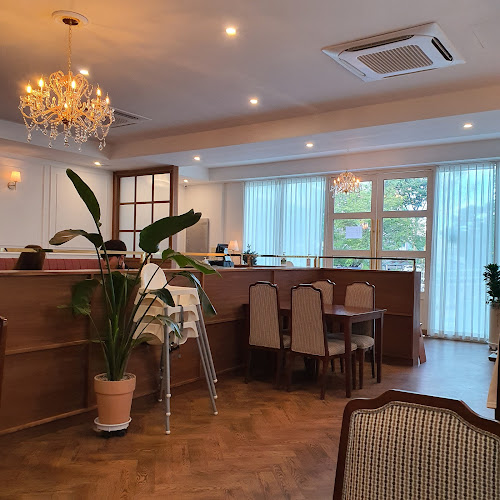 Opinii despre 아테네 경양식 în 안동시 - 외식업