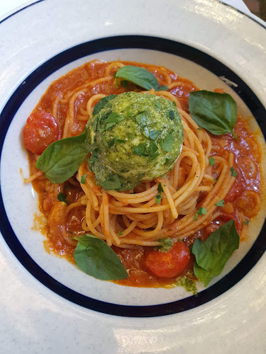 포레스트 아웃팅스 - 외식업