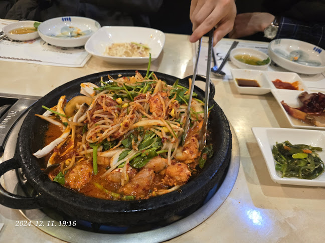 Opinii despre 명장복국 în 청주시 - 외식업