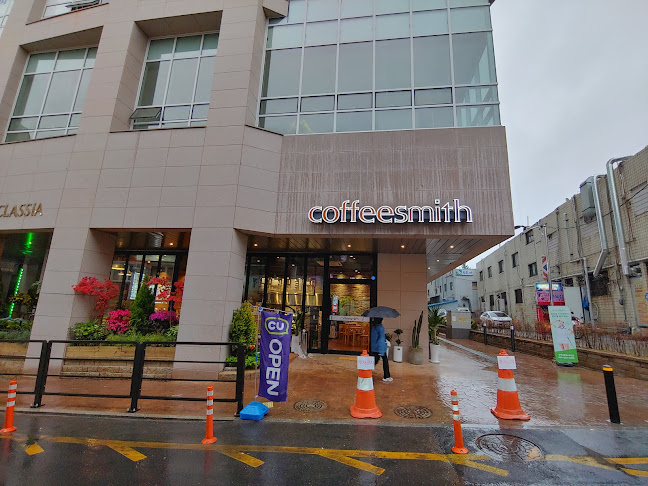 coffee smith 구리 돌다리점